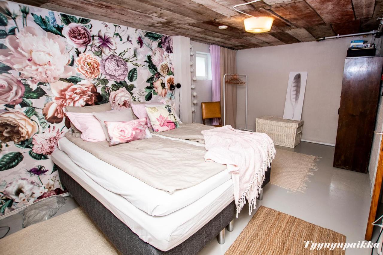 Tyynynpaikka Villa Тампере Екстериор снимка