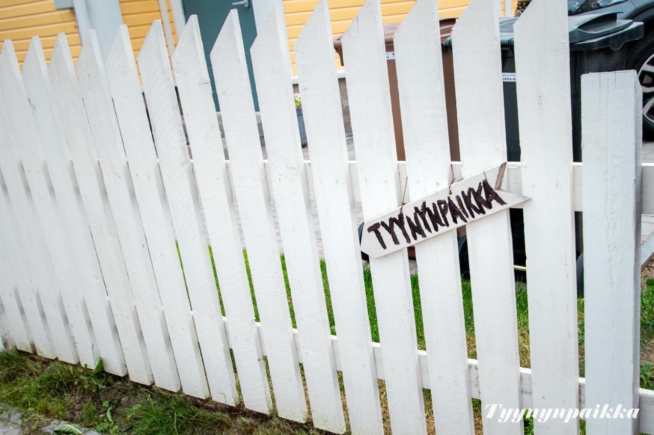 Tyynynpaikka Villa Тампере Екстериор снимка