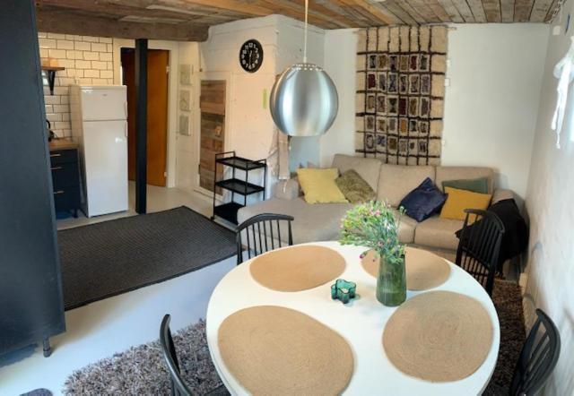 Tyynynpaikka Villa Тампере Екстериор снимка